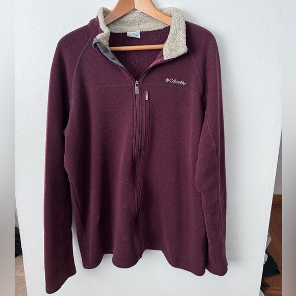 Columbia Other - Columbia maroon sweater knit zip up
jacket with sherpa collar Size XL